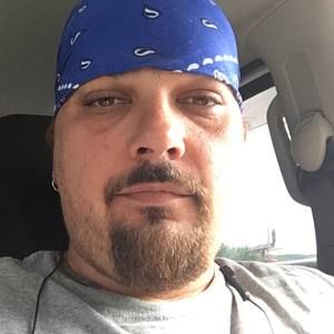 Meet your Posher, Kenneth